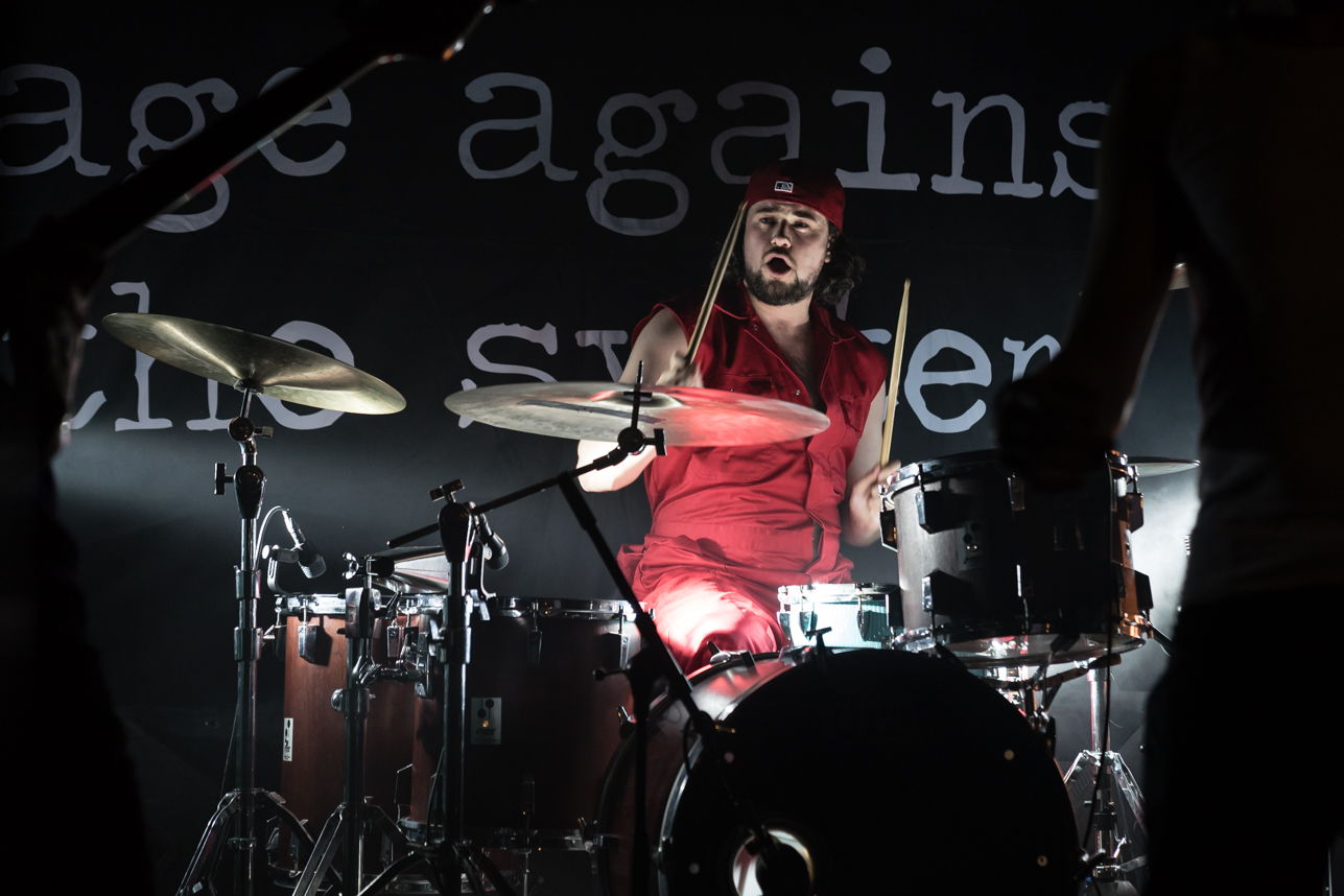 De Peppers is een Red Hot Chili Peppers tribute die op 11 januari 2020 in Het Podium speelde. Foto's door Photo Anya