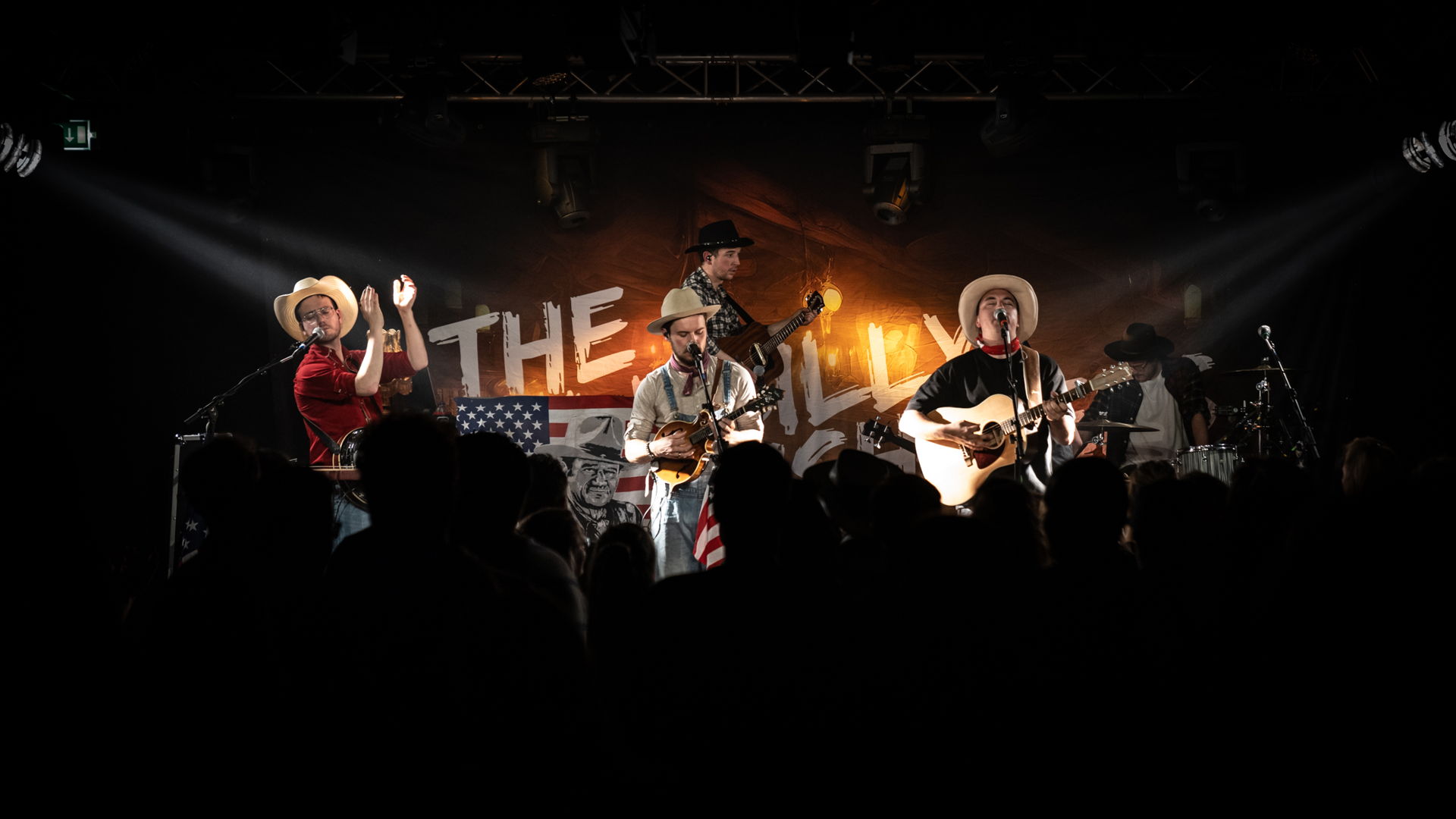 The Hillbilly Moonshiners - 2023 in Het Podium - Photo Anya